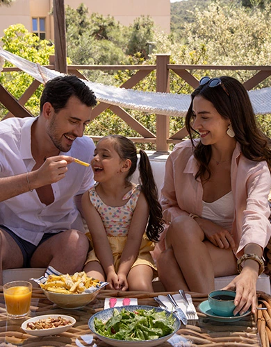 https://fs.dresortayvalik.com/assets/390x500-6.webp