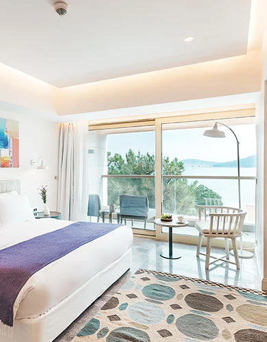D Resort Ayvalık Comfort Kısmi Deniz Manzaralı Oda iç görünüm mobil galeri