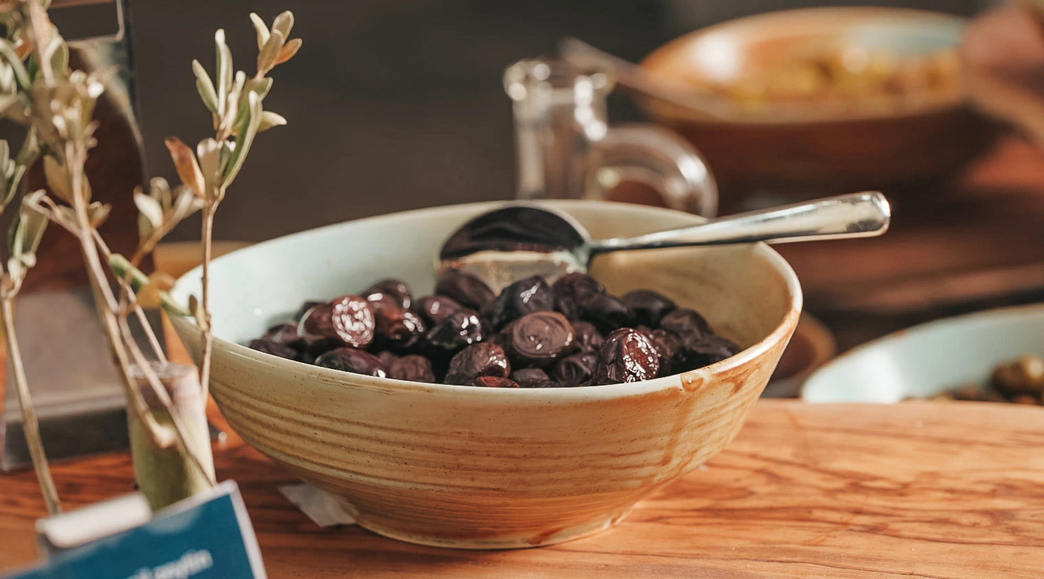 D Resort Ayvalık Olives restoranında özenli tabak sunumu